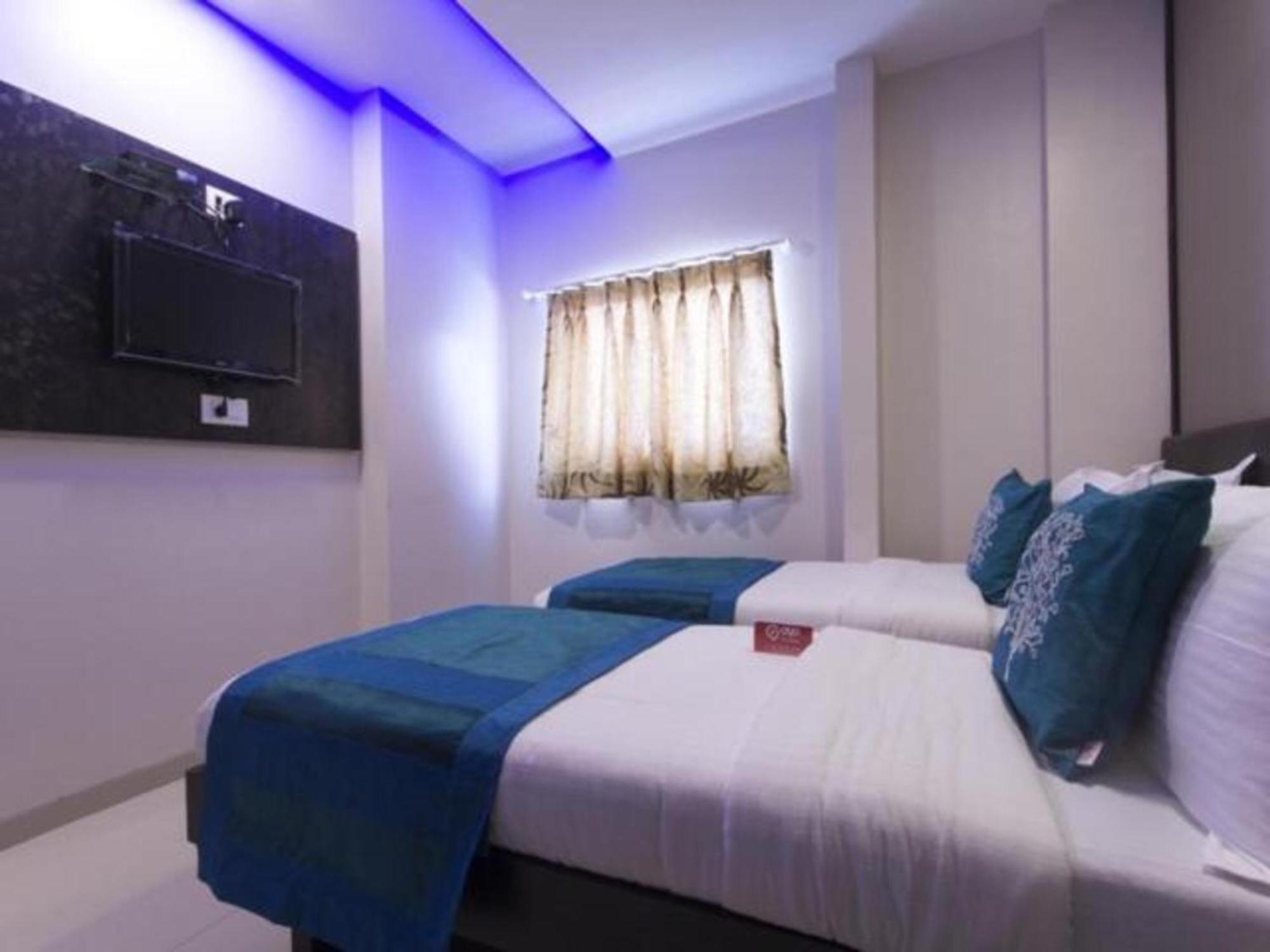 Hotel O Golden Sagar Mumbai Exterior photo