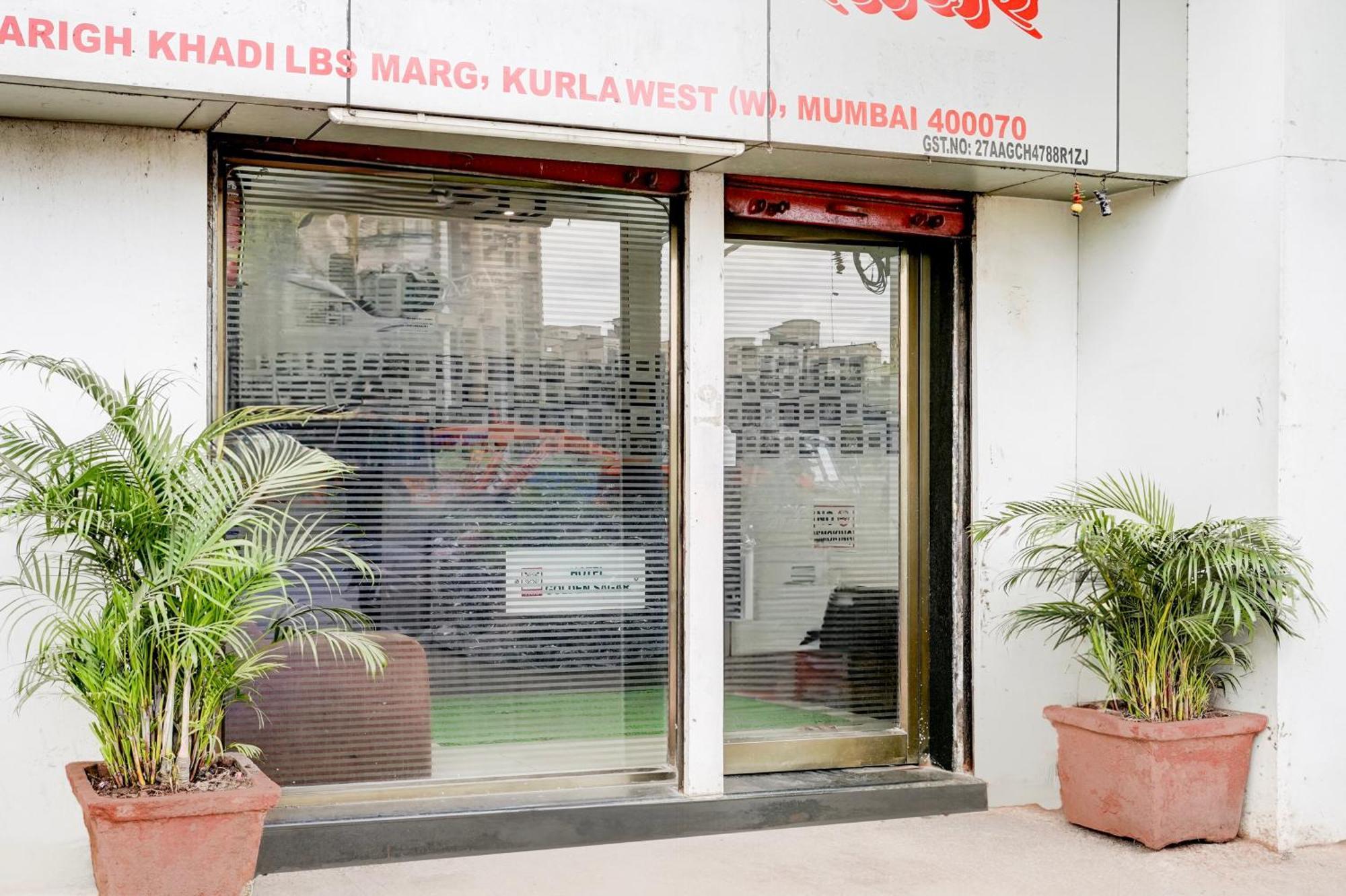 Hotel O Golden Sagar Mumbai Exterior photo